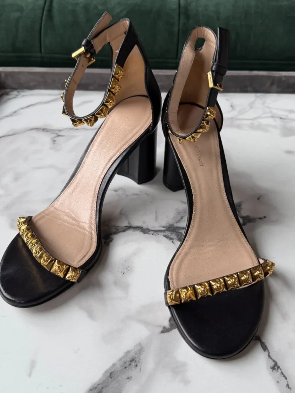 Stuart Weitzman Rosemarie Black Leather Studded Sandals Size 9.5